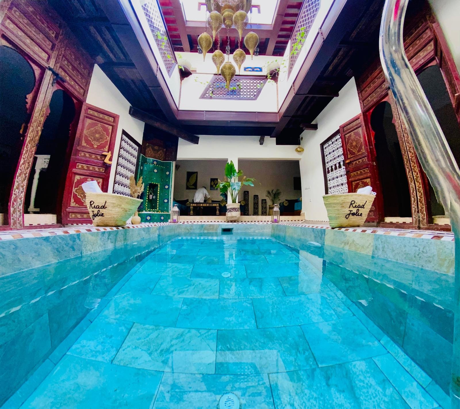 What Is a Riad? Differences Between a Riad and a Hotel